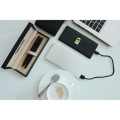 Elegancki power bank 8000 mAh w etui