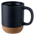 Ceramiczny kubek z korkową podstawką