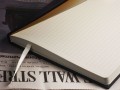 Notes z bursztynem w okładce ze skóry z recyklingu