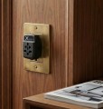 Adapter podróżny z ultraszybkim portem GaN i etui