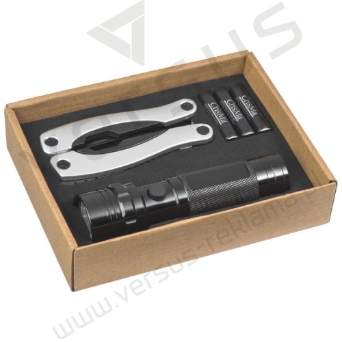 Latarka i przyrząd wielofunkcyjny