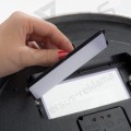 Duży zegar ścienny z metalu
