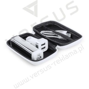 Powerbank 2600 mA i ładowarka samochodowa
