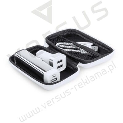 Powerbank 2600 mA i ładowarka samochodowa