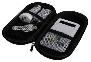 Zestaw - power bank 5000 mAh, ładowarka i wtyczka